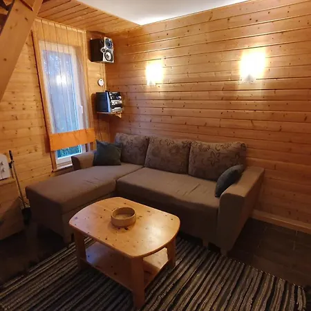 Cozy Garden House With A Sauna *