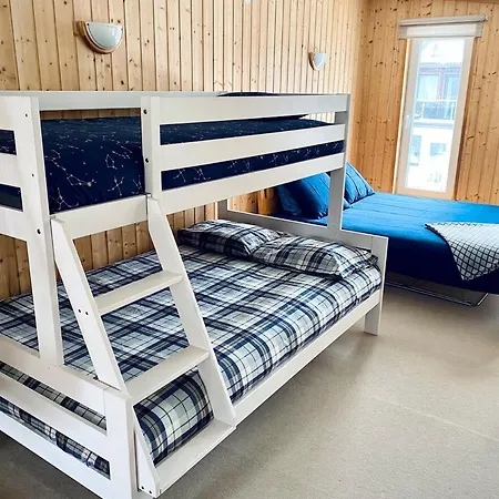 Cozy Garden House With A Sauna Appartement Tallinn