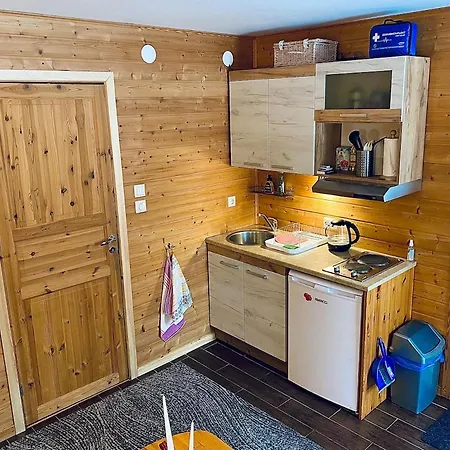 Appartement Cozy Garden House With A Sauna