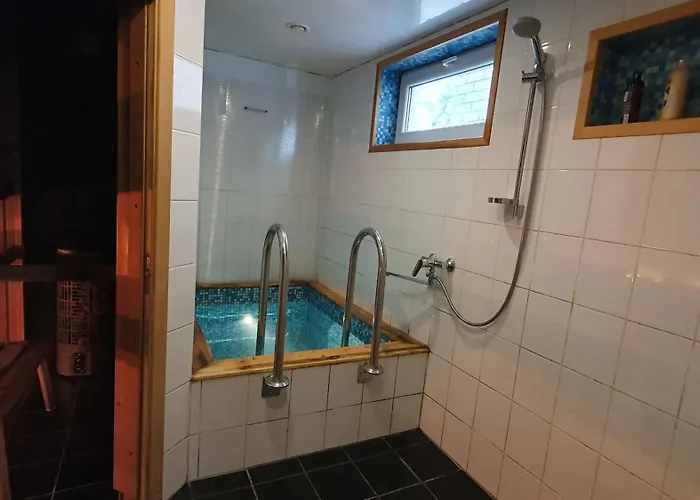 아파트 Cozy Garden House With A Sauna 탈린