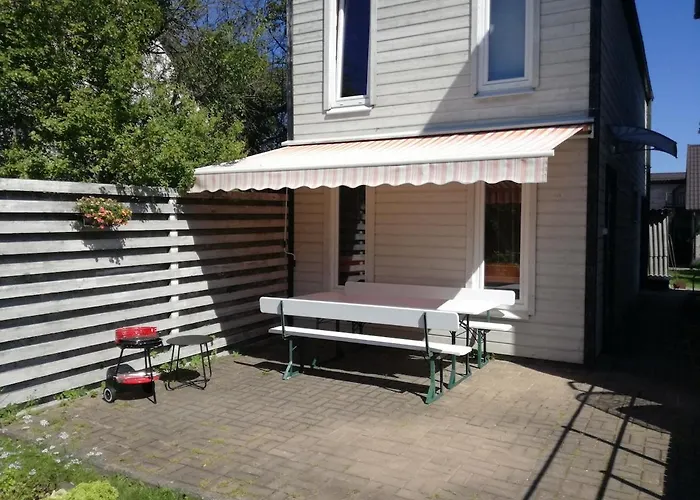 Lägenhet Cozy Garden House With A Sauna Tallinn